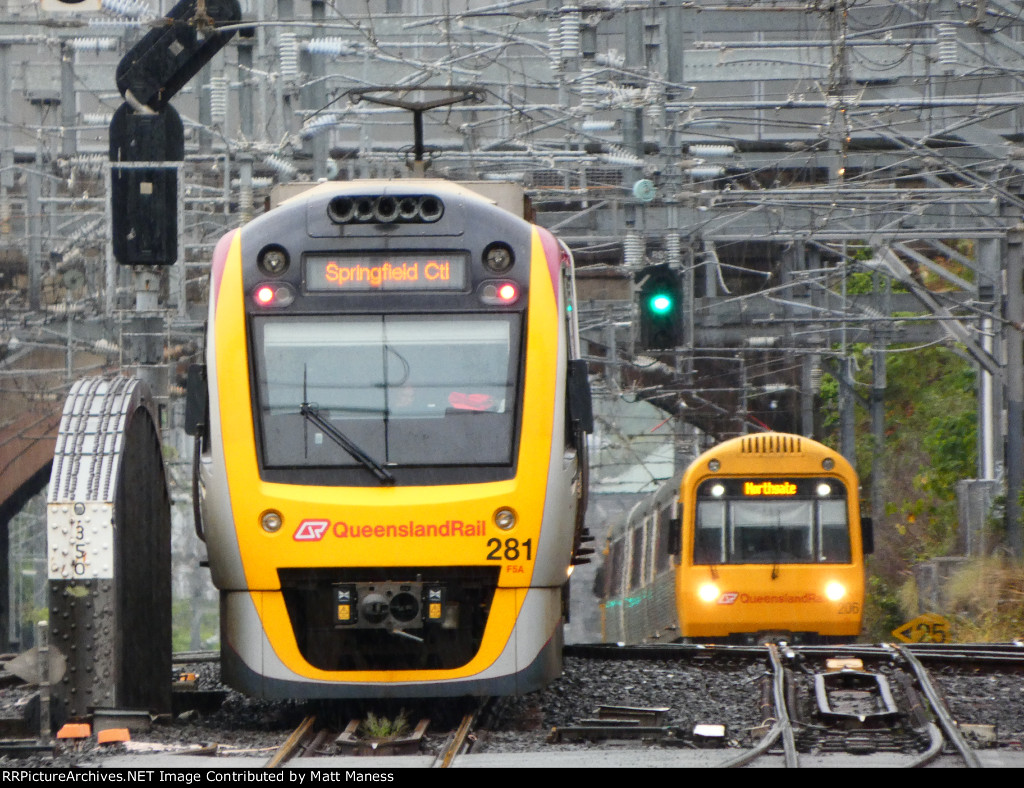 Dual sets outside of Roma Street Station